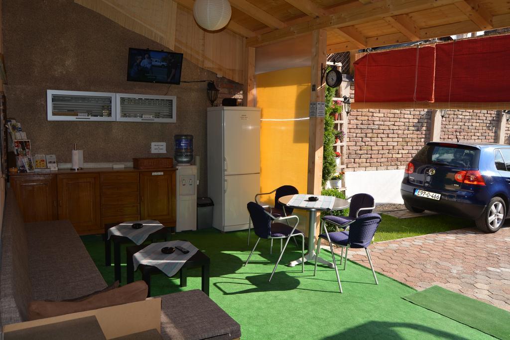 Hostel Denal Sarajevo Exteriör bild